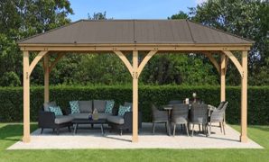 Gazebo Baja Ringan Unik